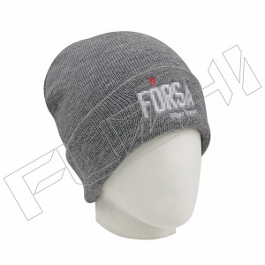 Knitted beanie (7)