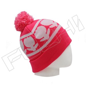 Knitted pom beanie (5)