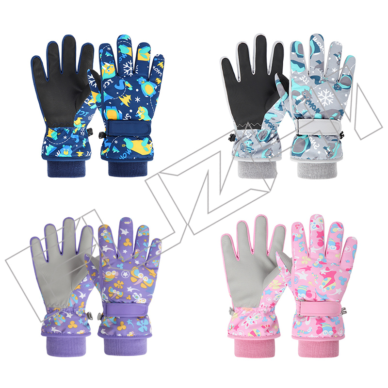 Kid ski gloves